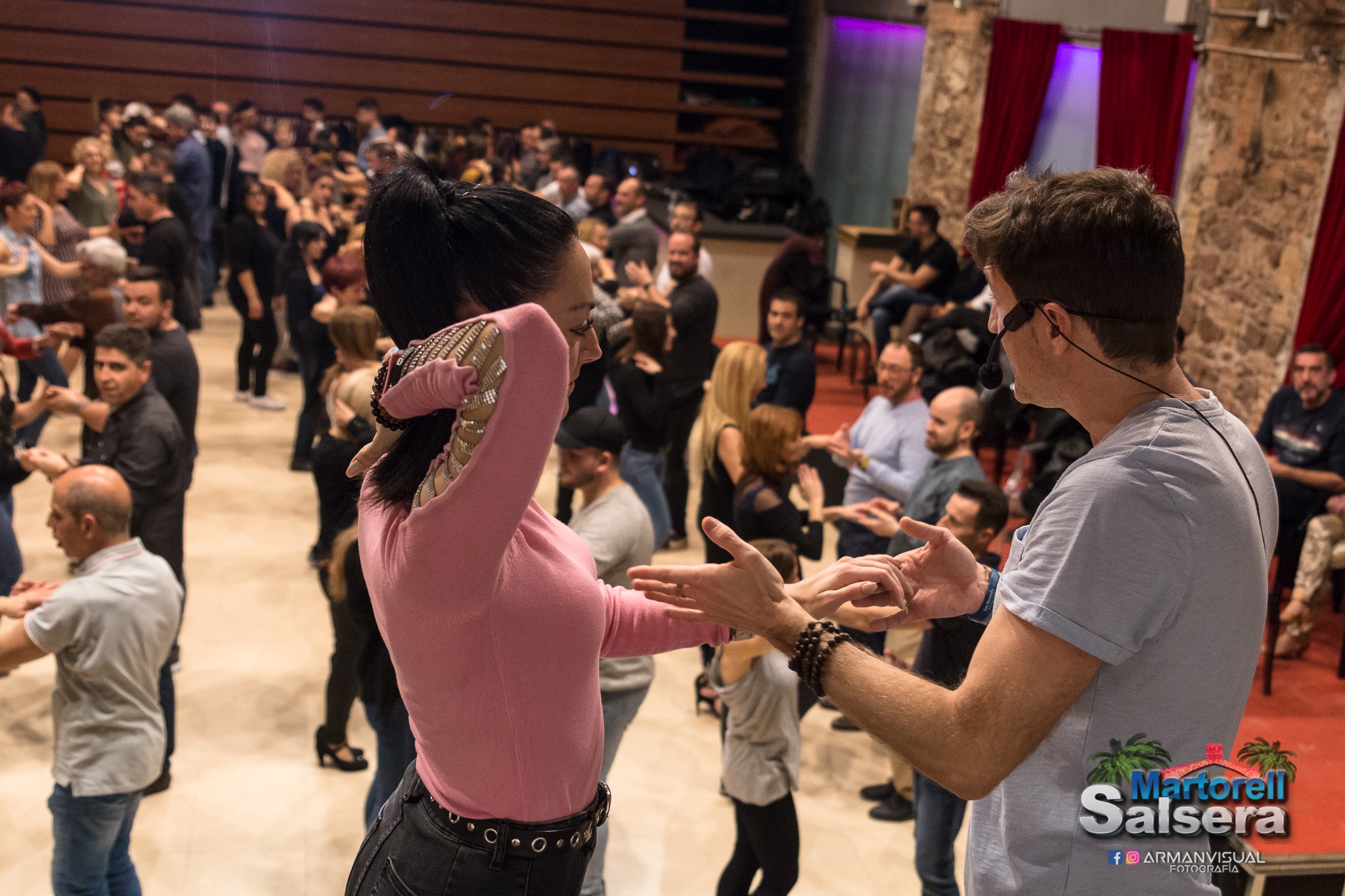 Bachata con Pedro Gea y Zoe Mulet