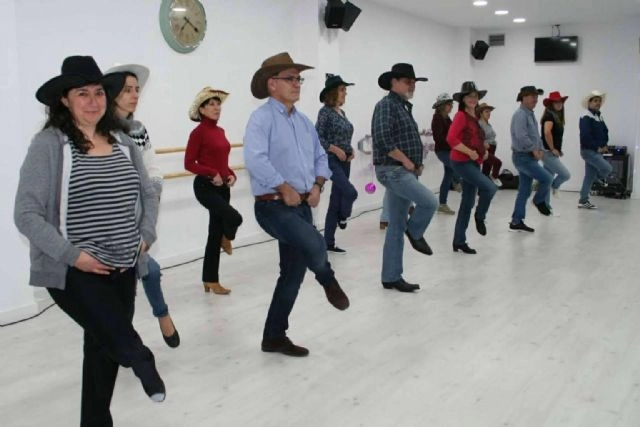 Country como baile en línea