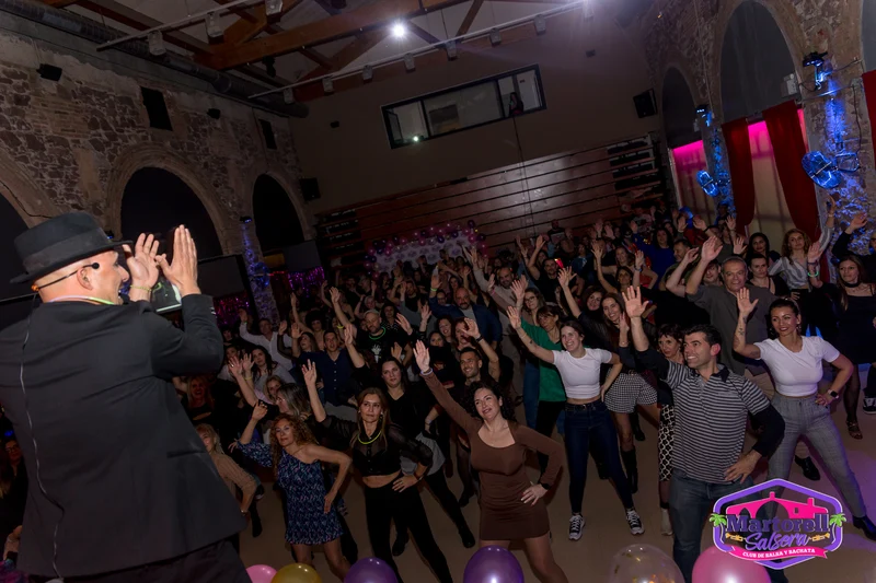 Sesiones de baile en Martorell Salsera