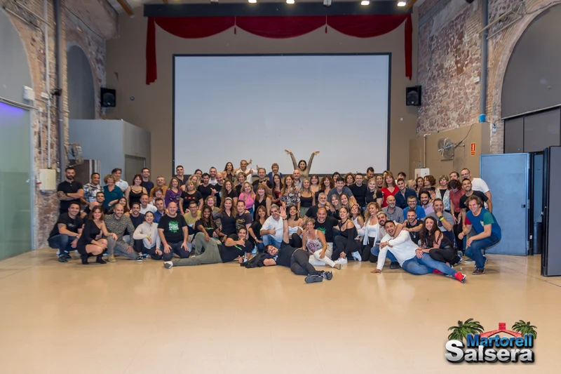 Úntete a la comunidad de las nuevas clases de salsa en Martorell Salsera