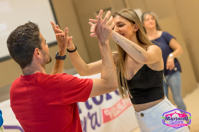 Alumnos en nuestras clases de bachata