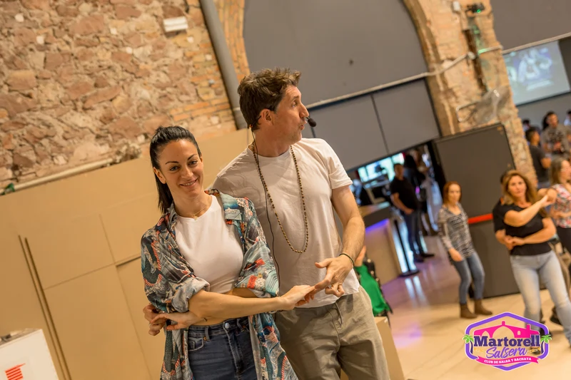 Pedro y Zoe, profesores de bachata