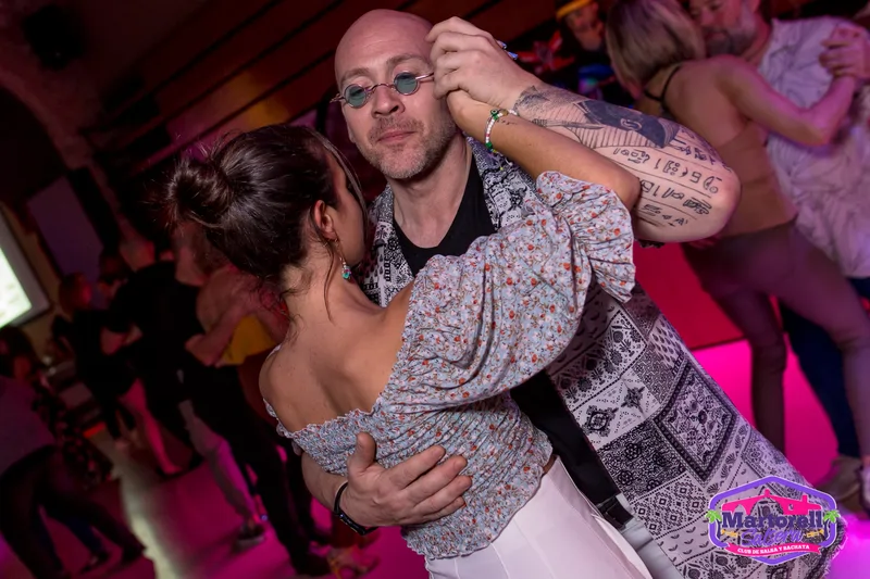 Movimientos básicos de Kizomba